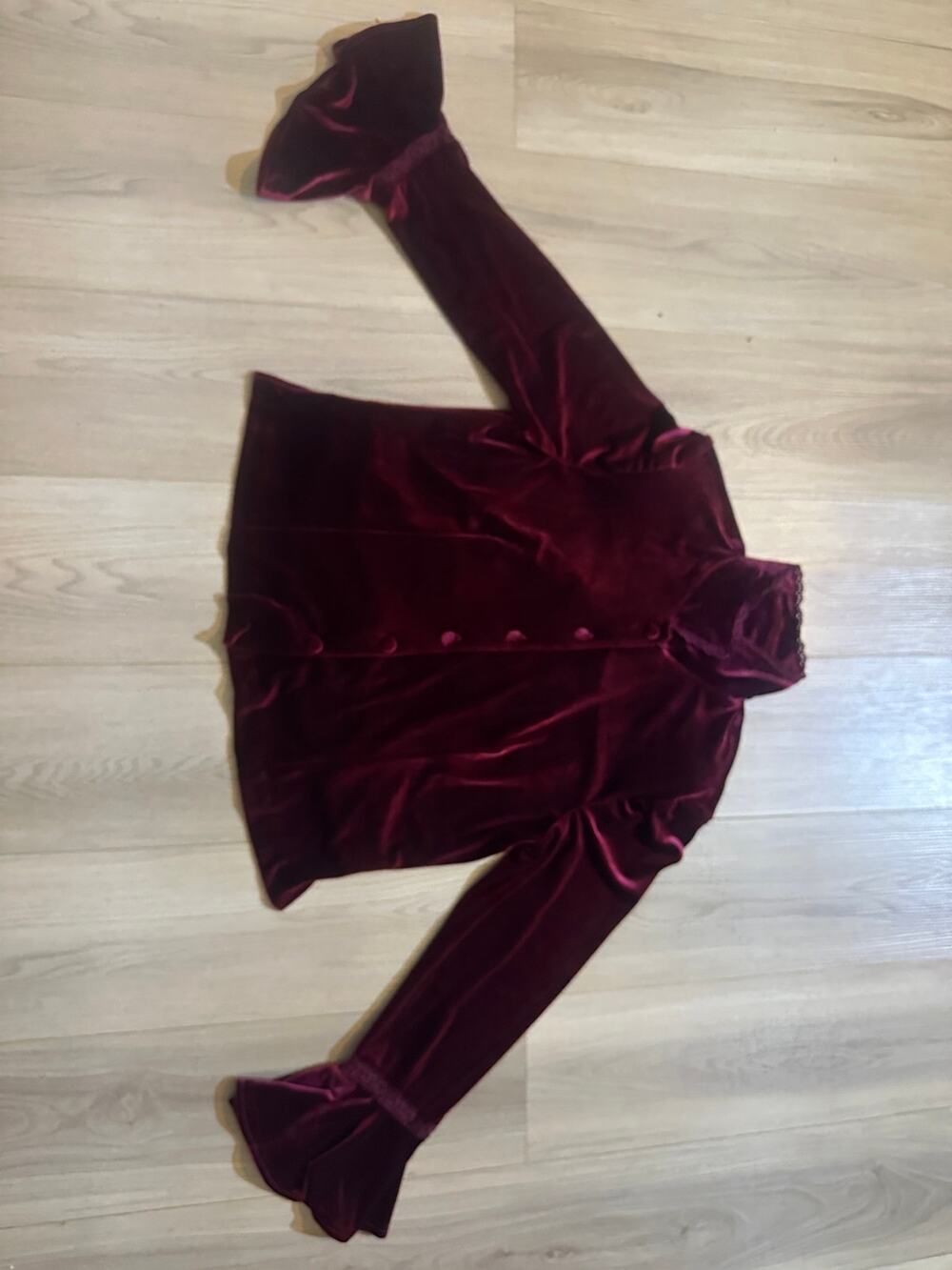 Vintage Karin Stevens Petites Burgundy Velvet Button Front Bell Sleeve Top 12P